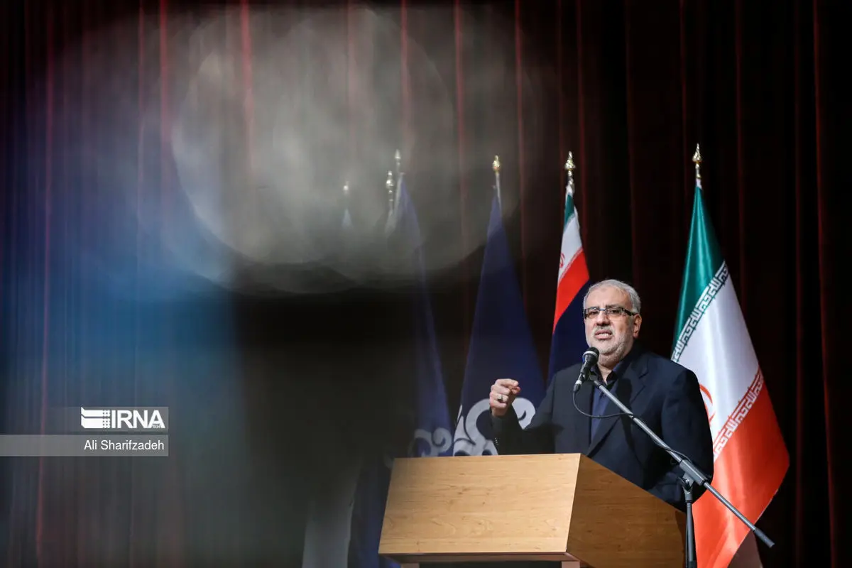 وزیر رئیسی با این خبر خوب بنزینی به مردم حسابی غوغا کرد!