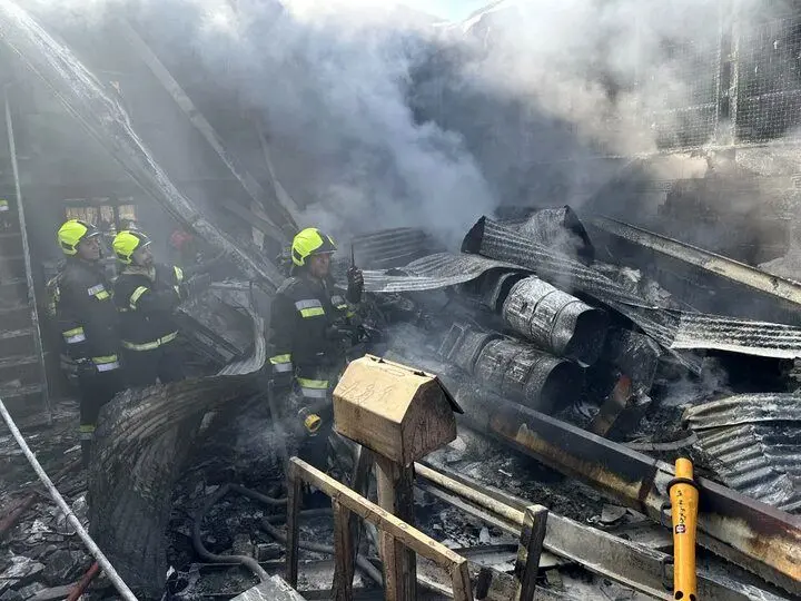 فوری | سقوط یک فروند بالگرد در درچه خمینی‌شهر + فیلم