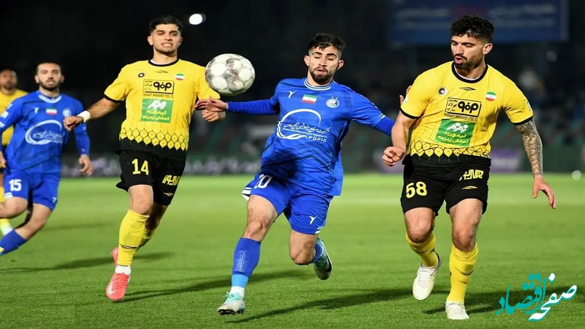 آتش‌بازی سه‌گانه در صدر جدول؛ استقلال، پرسپولیس و سیاهان برای قهرمانی به میدان آمدند