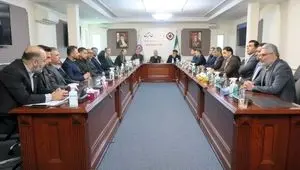 برگزاری نشست های صمیمی هیأت سرپرستی بانک ایران زمین با کارکنان واحدهای ستادی