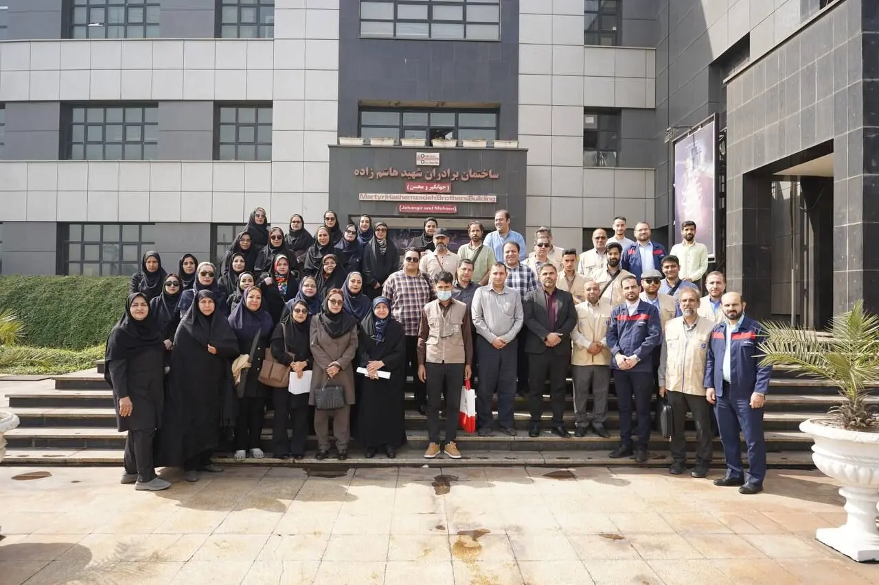 از تفاهم‌نامه‌های چند هزار میلیاردی در نمایشگاه نفت ۱۴۰۴ تا گسترش تعامل با صنایع نفت و فولاد کشور