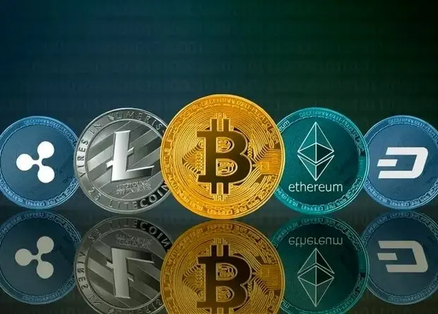 جدول قیمت بیت کوین، اتریوم و ارز‌های دیجیتال امروز دوشنبه ۱ دی ۱۴۰۴ | افت اندک این رمزارز