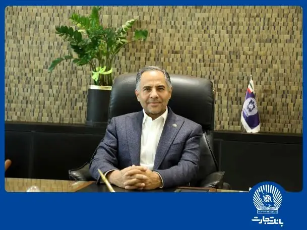 ستاره ای بدرخشید و ماه مجلس شد