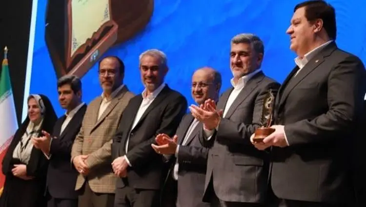 قدردانی وزیر اقتصاد از بانک ملت به عنوان بانک پیشگام بورس کالای ایران