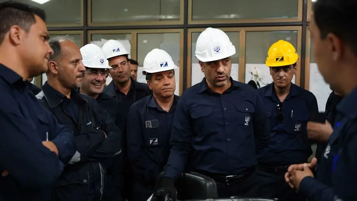 مدیر عامل میدکو روز کارگر را گرامی داشت