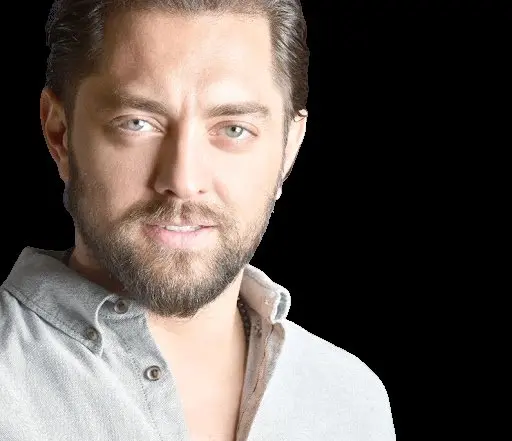 تم کریسمسی همسر بهرام رادان غوغا کرد!