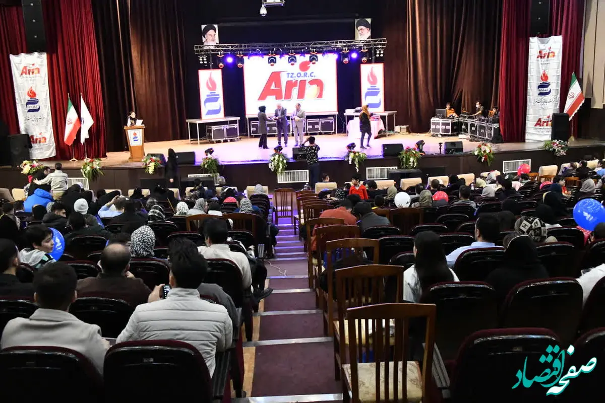 تقدیر از دانش آموزان و دانشجویان ممتاز خانواده بزرگ شرکت پالایش نفت تبریز/تقدیر از 660 دانش آموزان و دانشجوی ممتاز