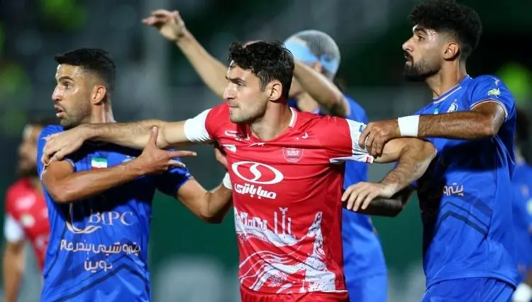 چه کسی پنالتی‌‌زن اول پرسپولیس برابر السد است؟