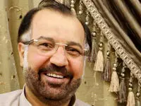 تصویری خاص از این فرمانده شهید حزب الله در کنار رهبر انقلاب