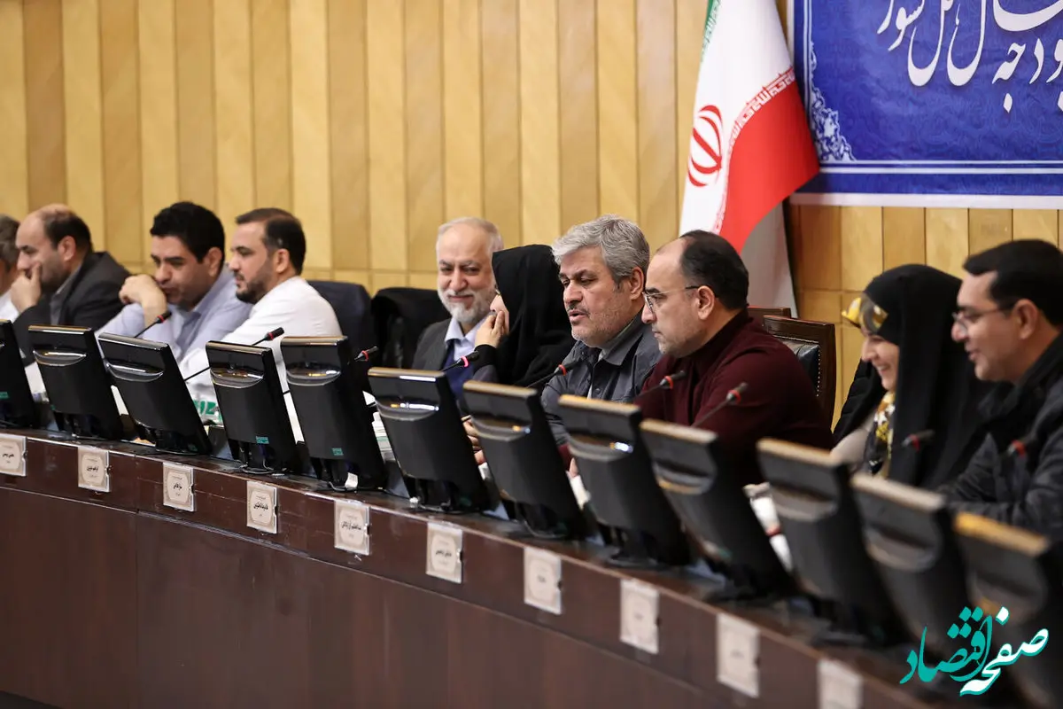 بودجه ۱۴۰۵ تاریخ ۱۹ بهمن ۱۴۰۴ در صحن علنی بررسی می‌شود/هدایت درآمدهای مازاد ارزی دولت به نفع معیشت مردم