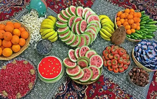هزینه شب یلدای یک خانواده 4 نفری چقدره؟