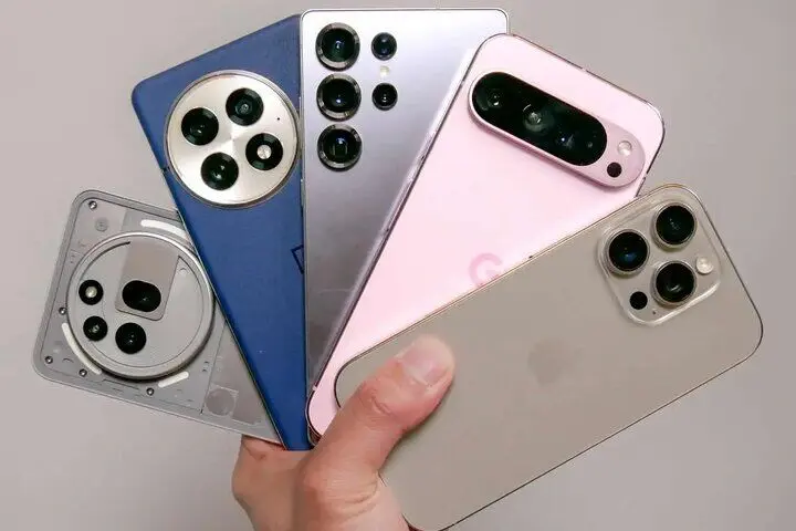 بروزترین قیمت پرفروش‌ ترین گوشی های تلفن همراه هفته اول بهمن ۱۴۰۴ اعلام شد