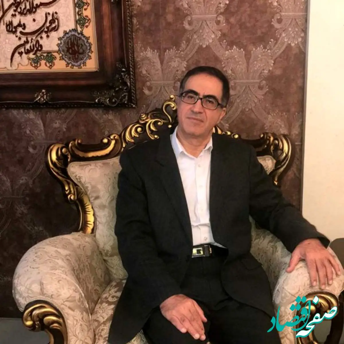 یکی میمرد ز درد بی نوایی ، یکی می گفت خانم زردک می خواهی؟