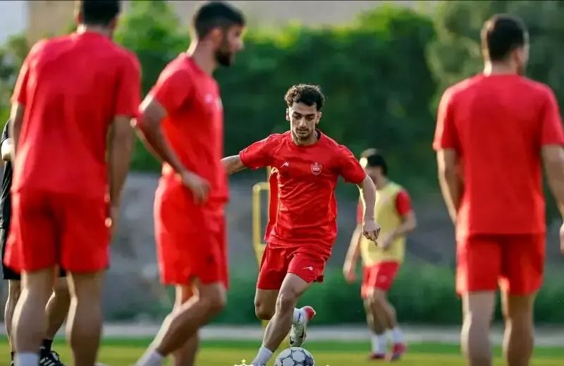 آخرین اخبار پرسپولیس امروز شنبه ۱۵ شهریور ماه ۱۴۰۴ | چرا این ستاره پرسپولیس از تیم امید خط خورد؟