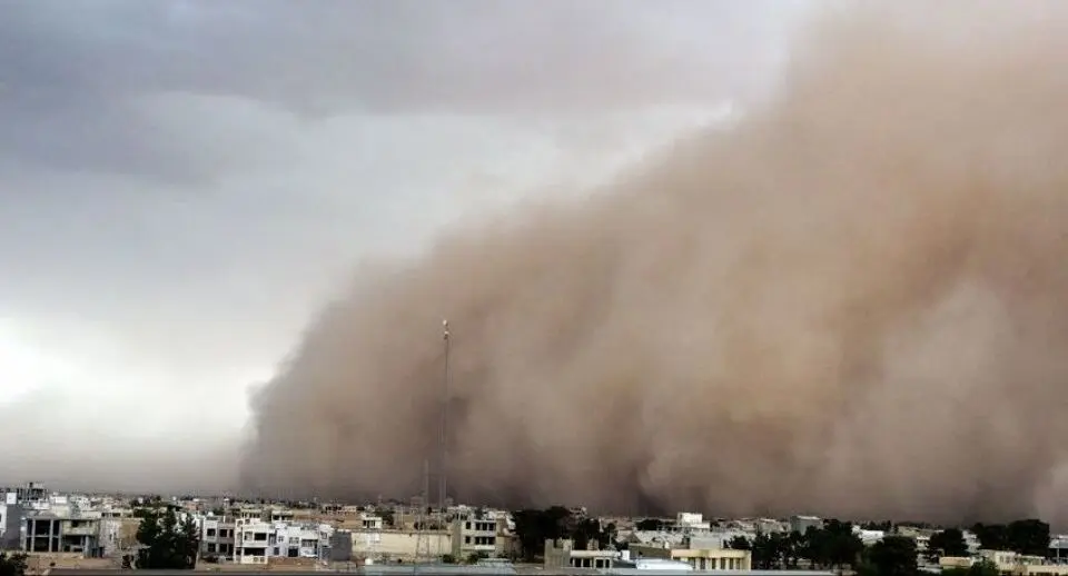 آخرین خبر از وضعیت طوفان گرد و خاک یا شن برای ۳ استان طی امروز و فردا