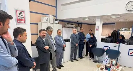 مدیرعامل بیمه رازی عنوان کرد: سال ۱۴۰۴، سال عزت و سربلندی بیمه رازی