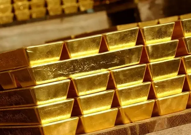 مشت آهنین تنگه هرمز به صنعت طلا