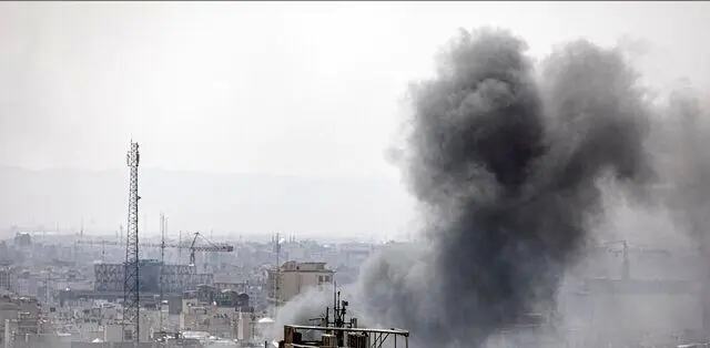 عکسی از حمله سپاه پاسداران به پایگاه آمریکا در دوبی