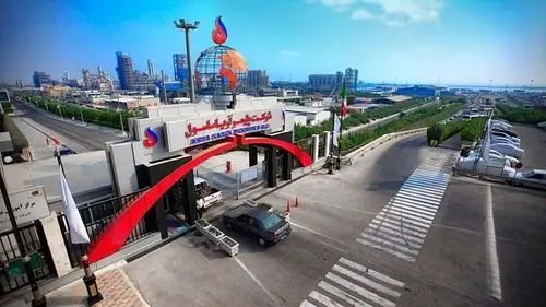 تلاش می‌کنیم مشکلات کارگران با پیمانکار پروژه هاله رفع شود