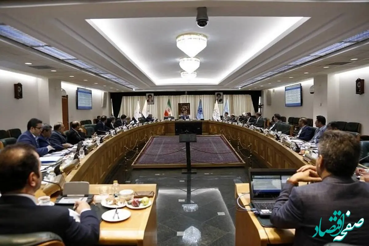 تزریق ۱۰ هزار میلیارد تومان منابع بانکی برای حمایت از بورس