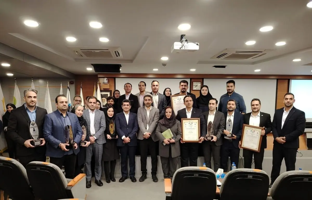 برای پنجمین سال متوالی میدکو تندیس زرین جایزه بین‌المللی مدیریت ‌دانشی (KM4D) را دریافت کرد