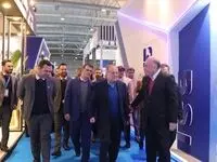 ​بازدید معاون پارلمانی رییس‌جمهور از غرفه بانک صادرات ایران در نمایشگاه بیمارستان‌سازی
