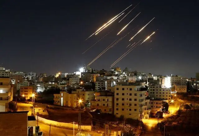 آماده باش انصارالله یمن آماده ورود به میدان و به دست گرفتن تنگه باب‌المندب است