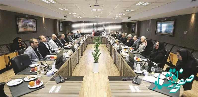 لزوم کاهش ۱۰ تا ۱۵ درصدی مصرف برق در گروه فولاد مبارکه با محوریت تحول دیجیتال
