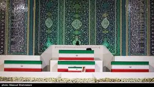 ادای احترام میهمانان خارجی و نمایندگان ادیان به پیکر شهدای انقلاب در مصلی تهران
