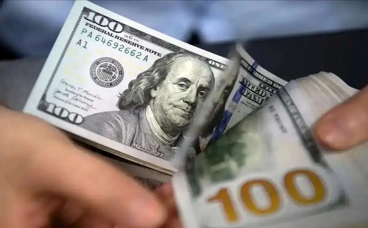 جدول قیمت دلار و یورو امروز پنجشنبه ۸ آذر ۱۴۰۳ | دلار تا کجا رفت؟ 