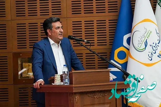 آیین تجلیل از تلاشگران نمونه شرکت پتروشیمی نوری برگزار شد