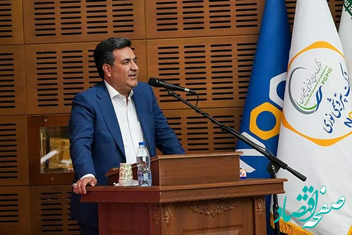 آیین تجلیل از تلاشگران نمونه شرکت پتروشیمی نوری برگزار شد