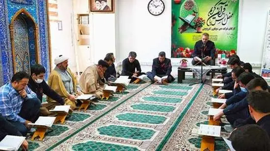 برگزاری اولین محفل انس با قرآن در مجتمع مس سونگون