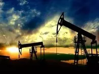 کاهش ذخایر نفتی آمریکا به کمترین سطح طی ۴۳ سال در سایه جنگ با ایران  