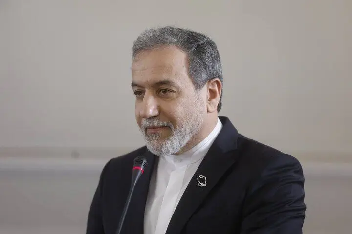 عراقچی: نتانیاهو به نوکران دون‌پایه صدام پناه برد! | نتانیاهو به التماس افتاده است!