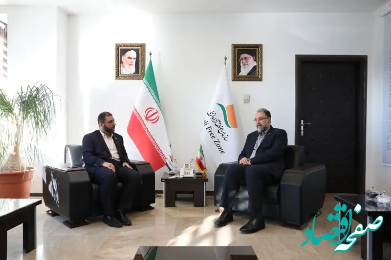توسعه اقتصاد دریا محور در قالب بهره برداری از ظرفیت های ترانزیتی و ایجاد مجموعه های کشتی سازی