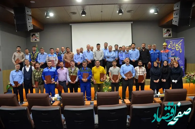 تقدیر از کارگران نمونه پتروشیمی شهید تندگویان