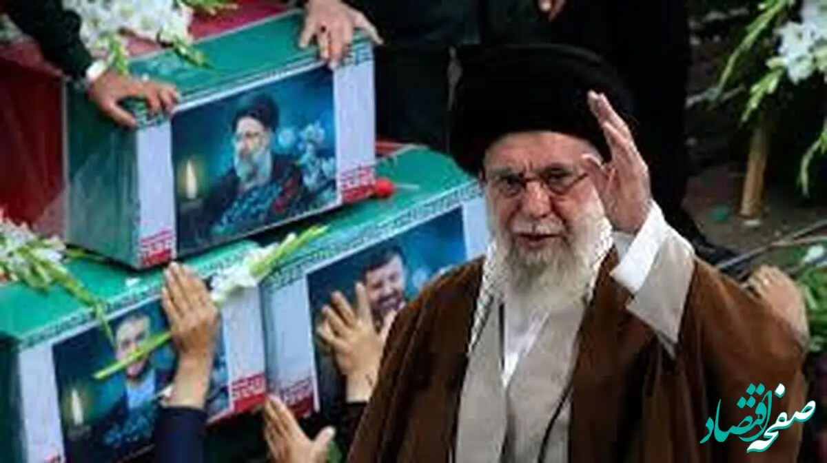 ثانیه هایی سوزناک/ تصاویری از دلجویی رهبر انقلاب از فرزندان شهیدان حادثه بالگرد