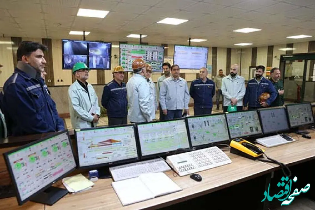 بازدید مسئولان فولاد خوزستان از خطوط تولید