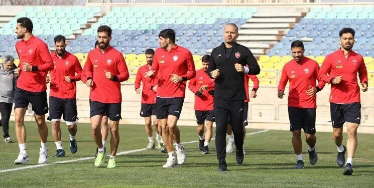 پرسپولیسی ها بخوانند / پیراهن پرسپولیس قسمت تو نیست! 