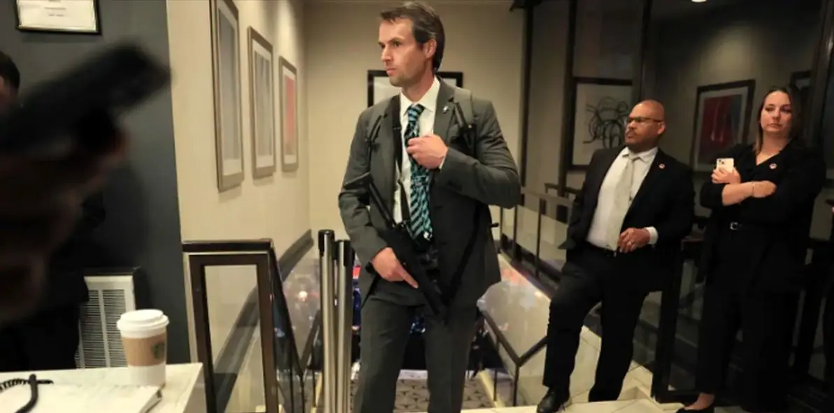 کول توماس آلن تیرانداز ضیافت خبرنگاران در کاخ سفید کیست؟