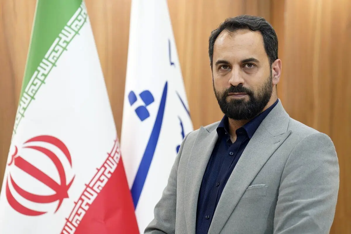 با قدرت راه رهبر شهیدمان را ادامه خواهیم داد