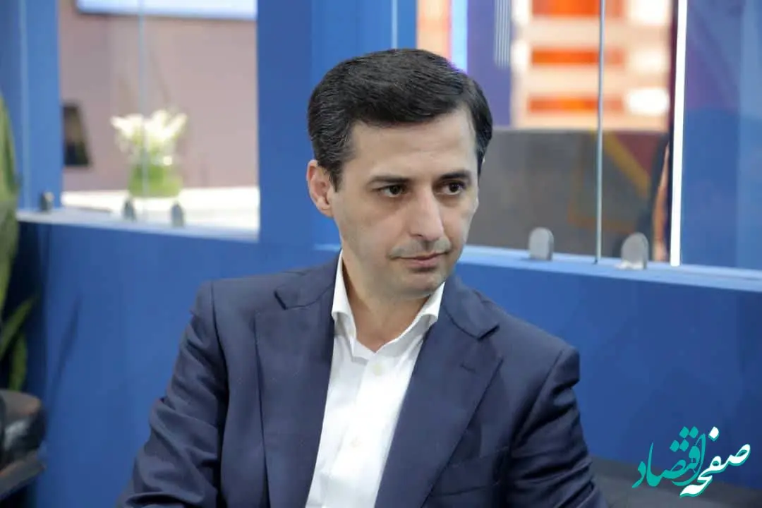 قدردانی فرید دهقانی از کادر مدیریتی، فنی و بازیکنان چادرملو اردکان