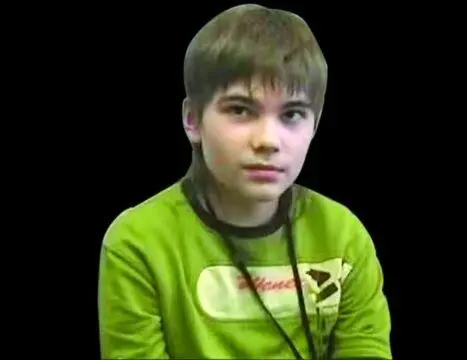 بورسیا پسری که اطلاعات مریخی ها را به زمینی ها داد، کیست؟