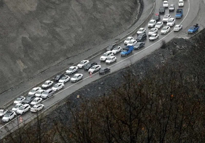 خبر فوری؛ جاده چالوس از امروز یکطرفه شد/ترافیک سنگین در هراز و فیروزکوه