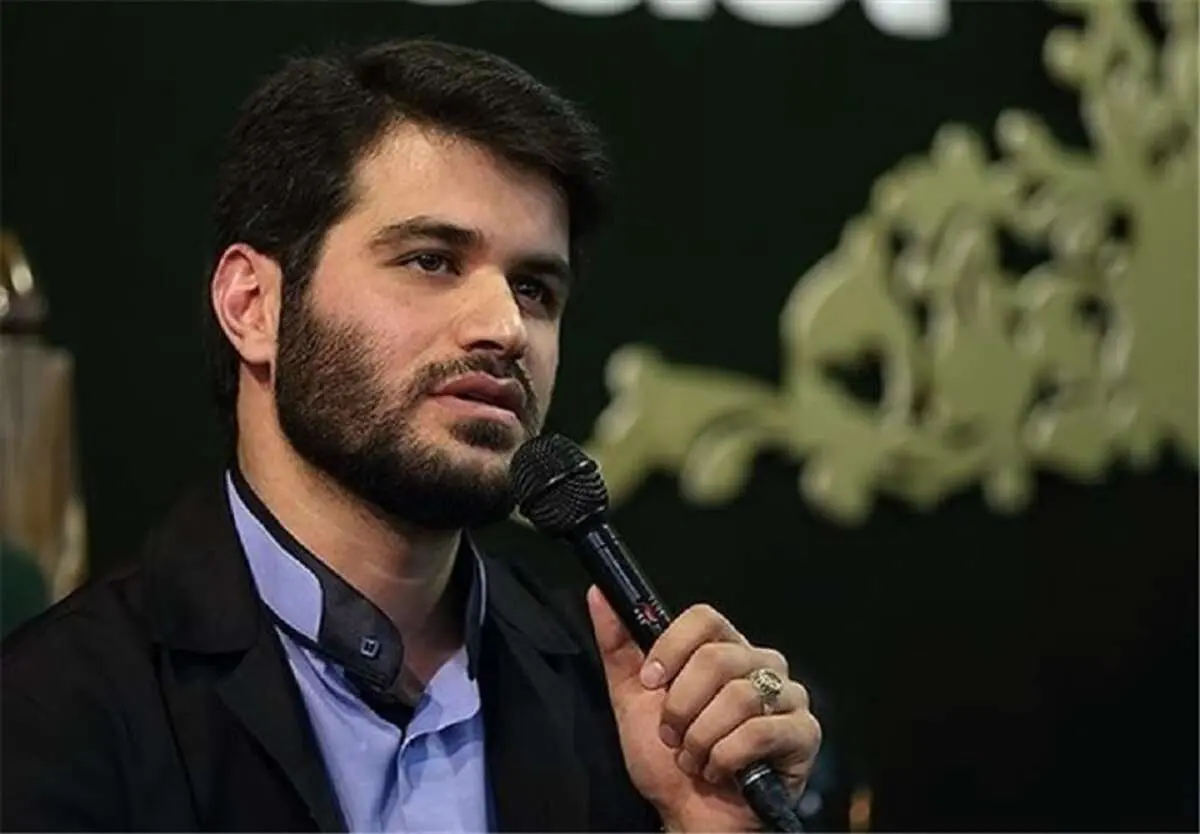فیلم | توهین کارشناس شبکه سه به یک مداح جلوی دوربین! | تقلید صدا می‌کند!