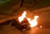 بحران برای شیائومی: راننده در خودروی آتش‌گرفته گیر کرد و سهام سقوط کرد
