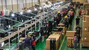 شامخ صنعت در کف هفت‌ماهه؛ صادرات در سراشیبی پانزده‌ماهه