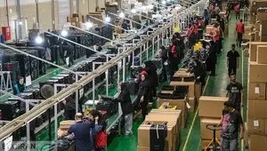 شامخ صنعت در کف هفت‌ماهه؛ صادرات در سراشیبی پانزده‌ماهه