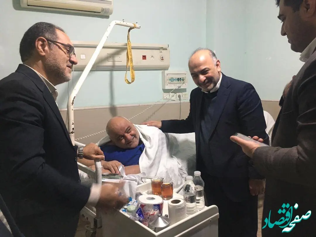 مدیرعامل بیمه دی به دیدار جانبازان مرکز امام علی (ع) ساری رفت
